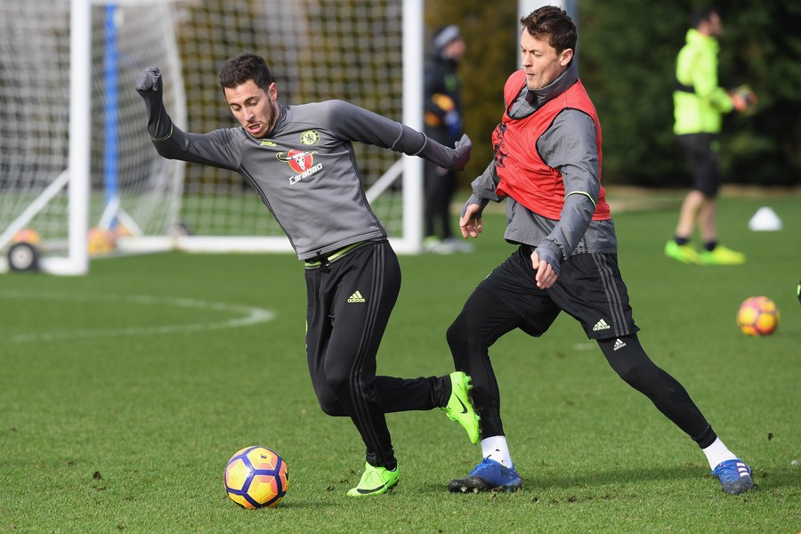 博鲁西亚门兴球员集体训练，备战下场比赛的简单介绍