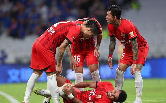 广州恒大完胜对手,领跑中超积分榜的简单介绍 广州恒大完胜对手,领跑中超积分榜的简单介绍