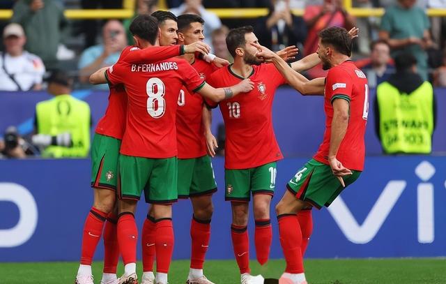 捷克客场战平波兰,小组出线竞争激烈的简单介绍 捷克客场战平波兰,小组出线竞争激烈的简单介绍