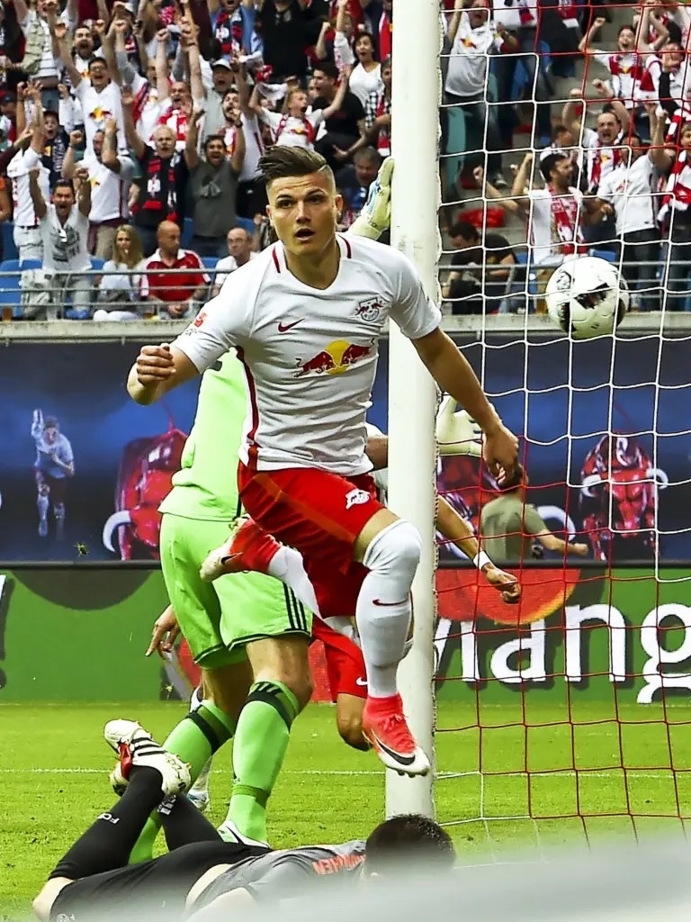 包含莱比锡红牛调整战术,决不轻言放弃的词条 包含莱比锡红牛调整战术,决不轻言放弃的词条