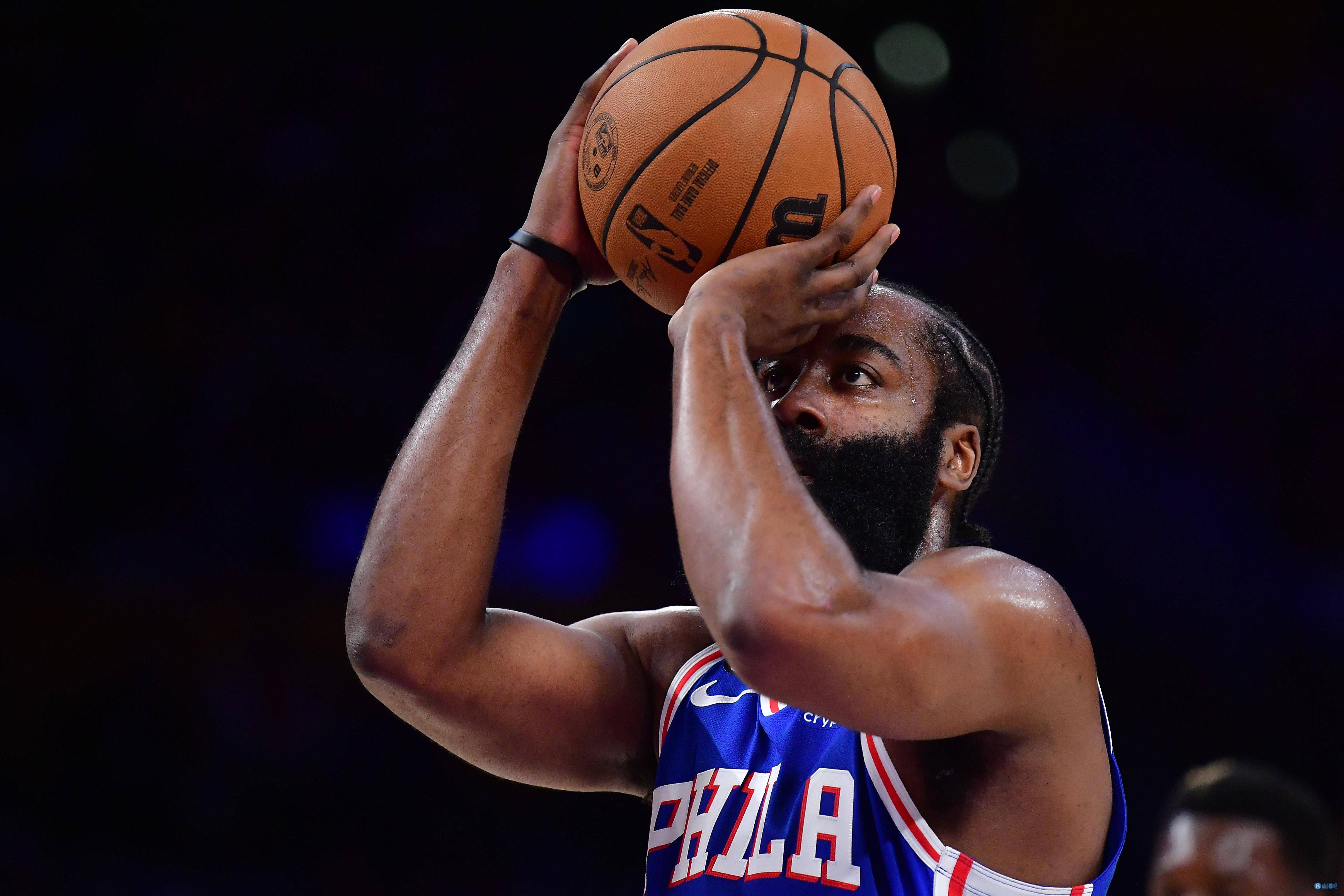 伦纳德首节表现抢眼!猛龙大胜孟菲斯的简单介绍 伦纳德首节表现抢眼!猛龙大胜孟菲斯的简单介绍