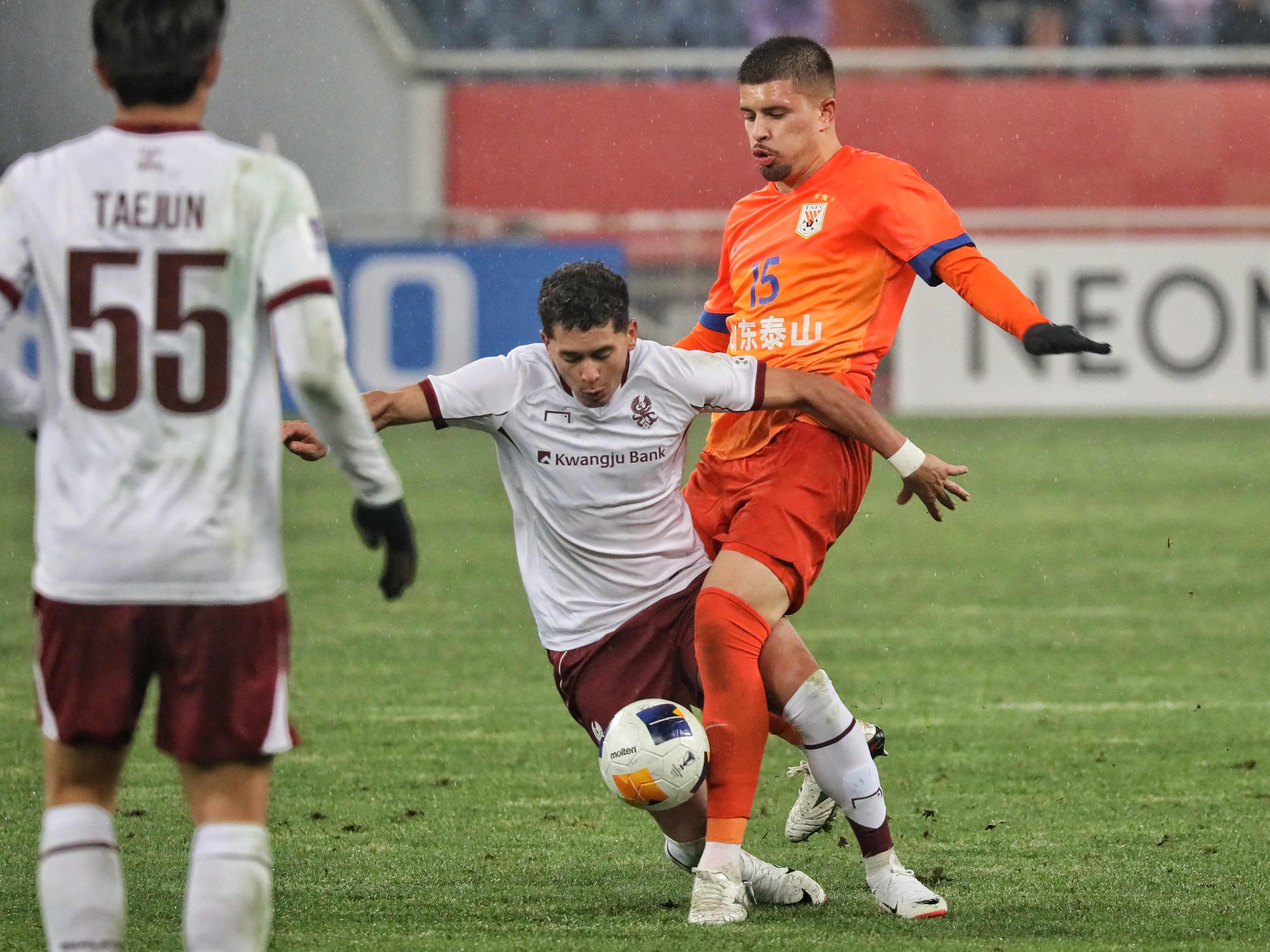 斯特拉斯堡对第戎：豪门对决将揭晓胜负的简单介绍