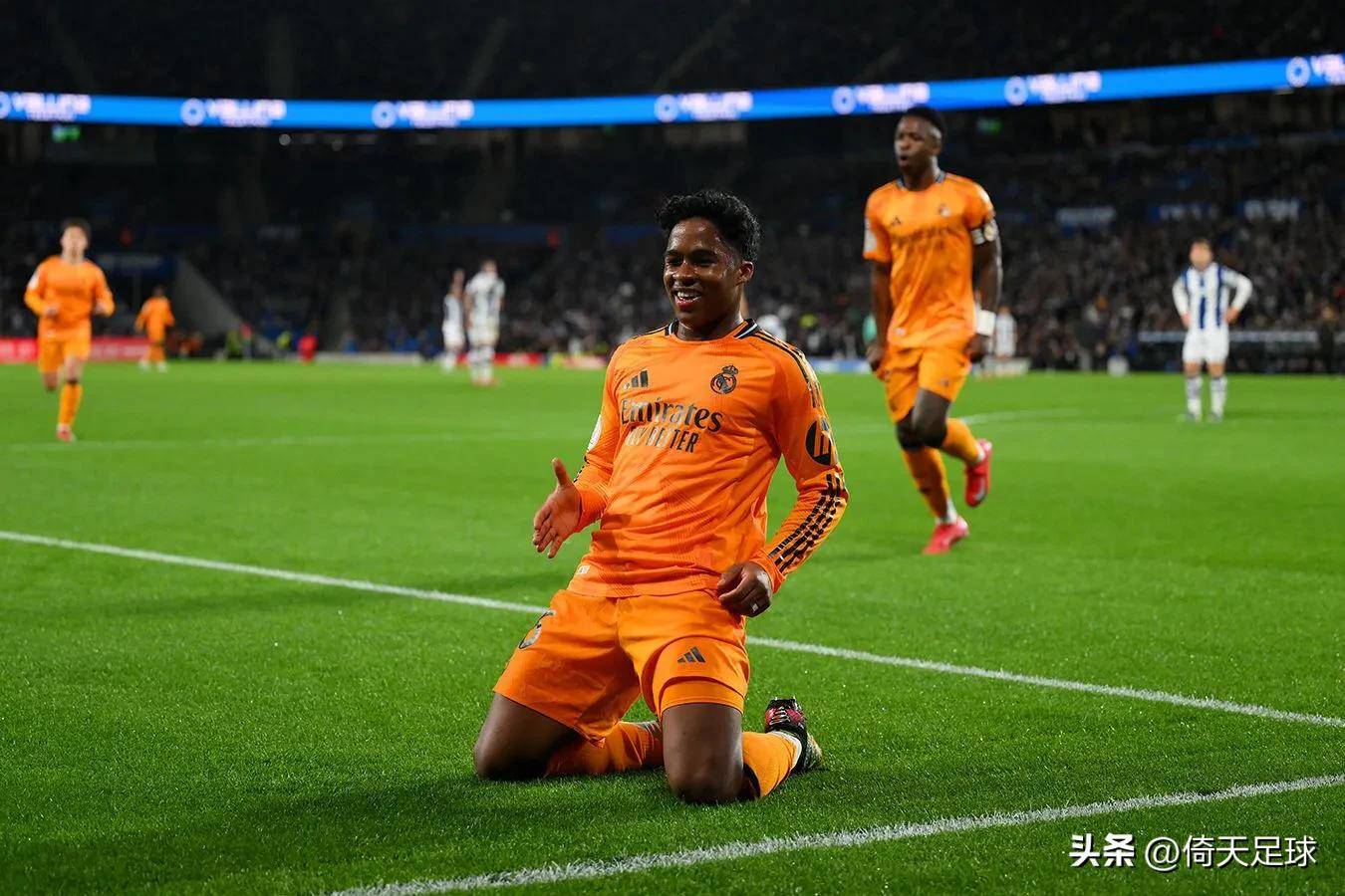 西汉姆主场击败云达不来梅，保持不败战绩