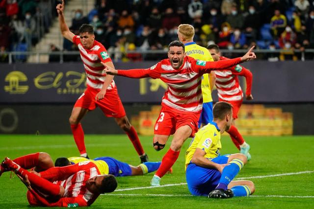 格拉纳达主场负于对手，全队受挫