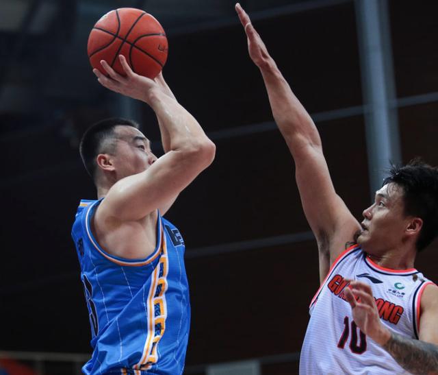 南部决赛战火蔓延，内线硬仗即将打响