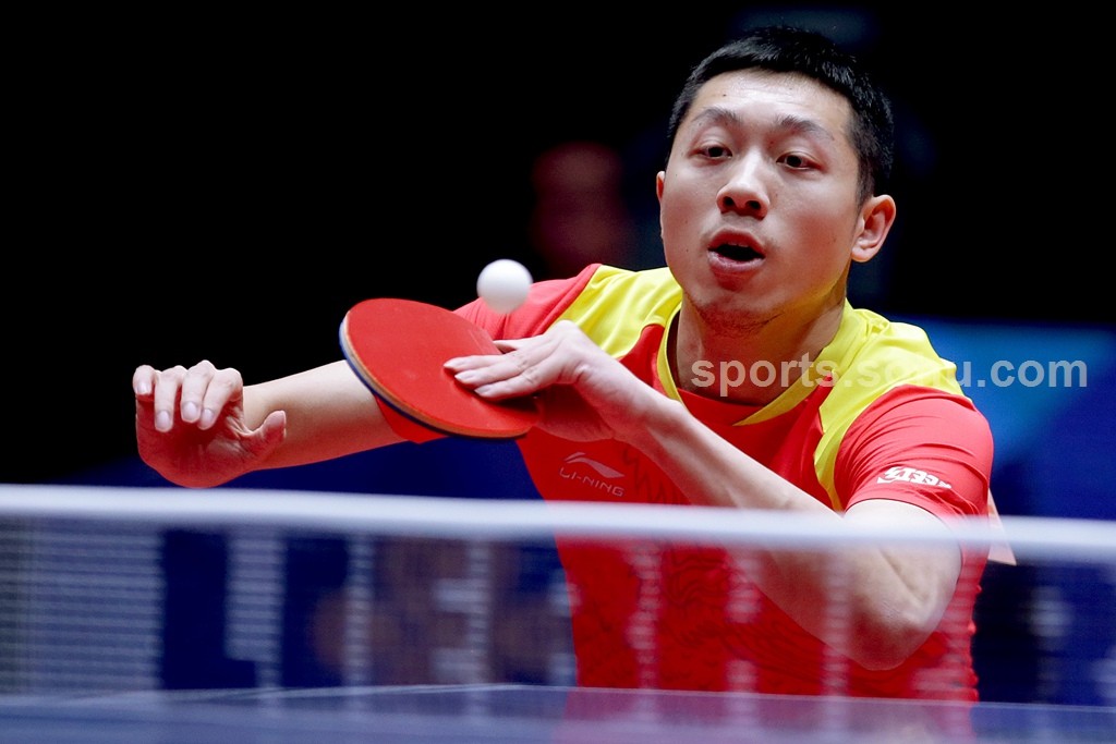 葡萄牙自行车选手力克对手,直击决赛 葡萄牙自行车选手力克对手,直击决赛