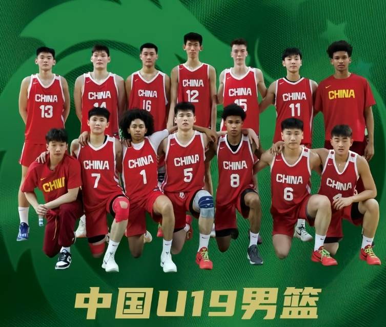 中国U19男足3-0完胜美国队连续两战零失球跻身世界杯16强 中国U19男足3-0完胜美国队连续两战零失球跻身世界杯16强