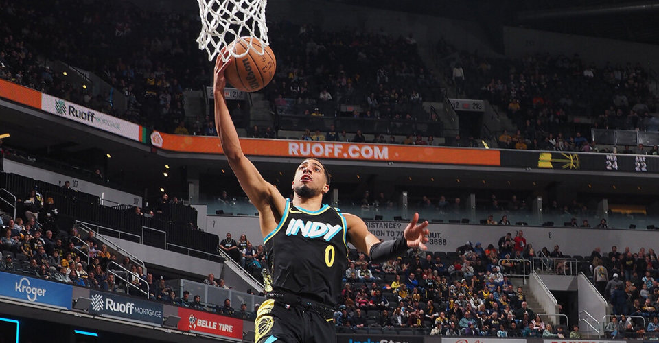 关于黄蜂大胜步行者,取得连胜的信息 关于黄蜂大胜步行者,取得连胜的信息